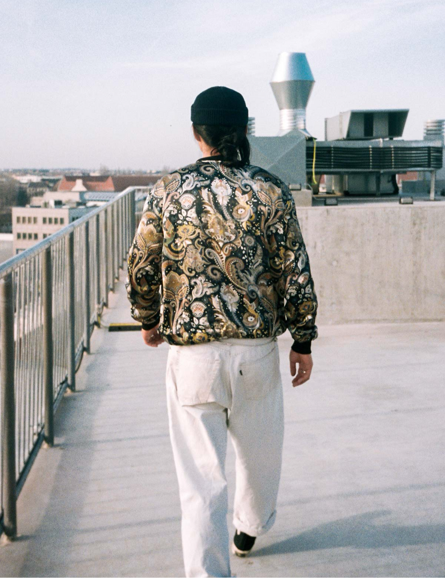 Laslo Reversible Bomber Jacket Bird/Navy