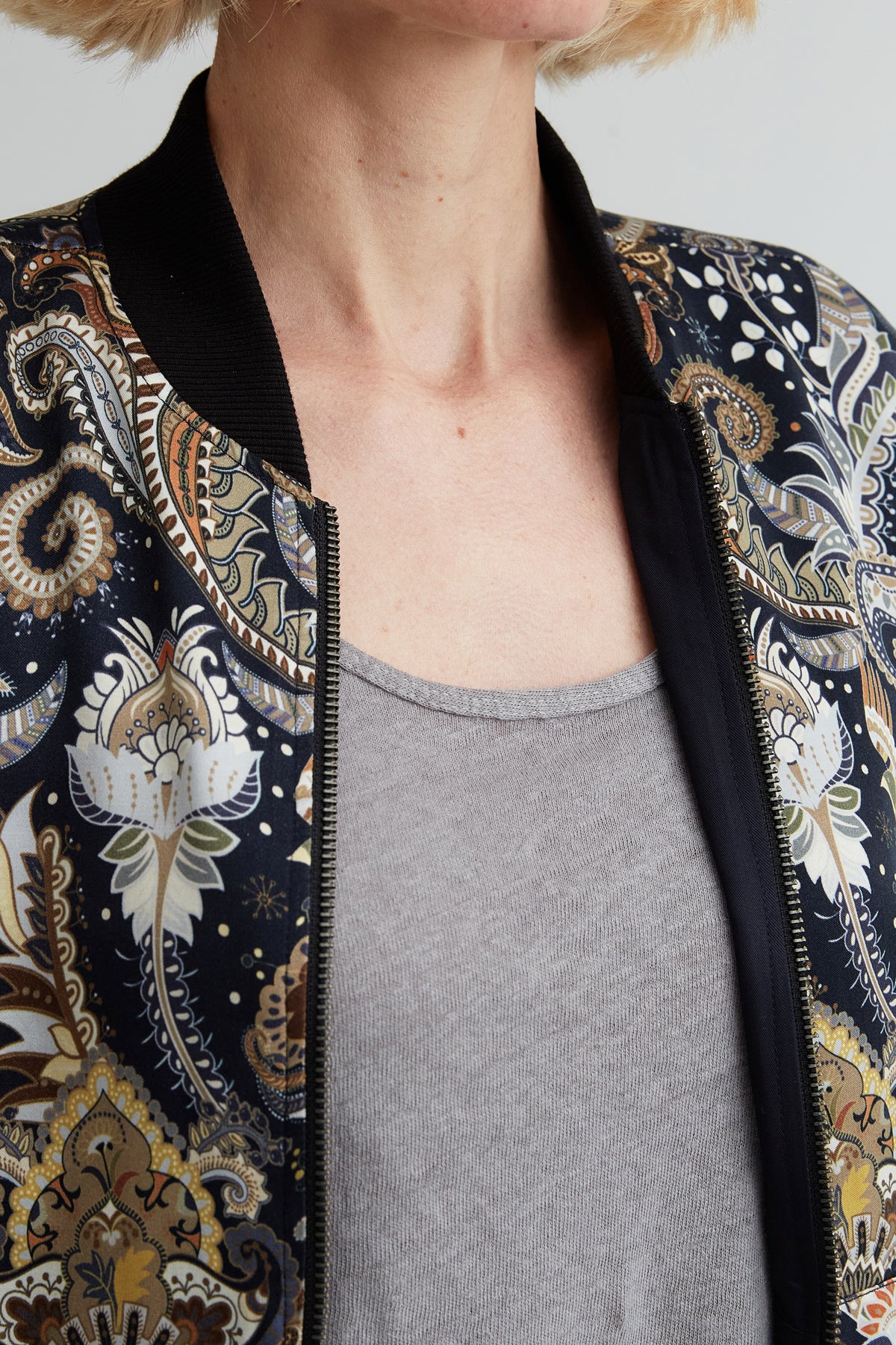 Ruth Wendejacke Bird/Navy