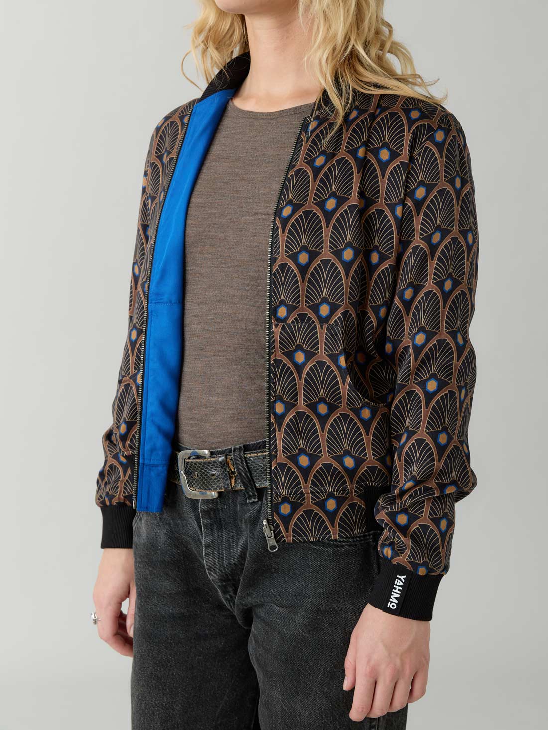 Ruth Wendejacke Metropolis/Blue