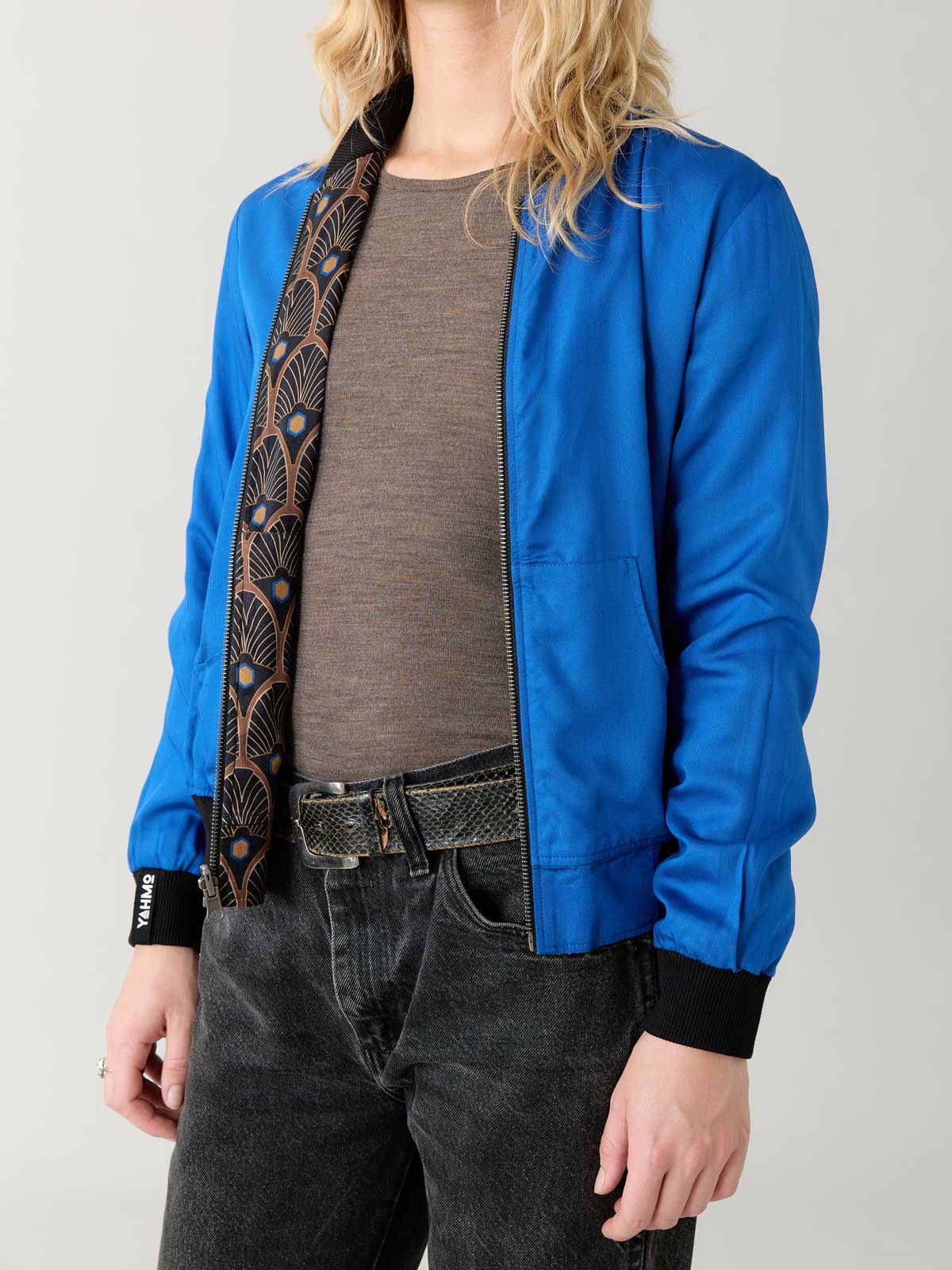 Ruth Wendejacke Metropolis/Blue