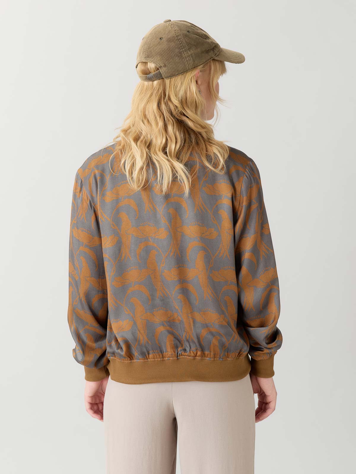 Ruth Wendejacke Nouveau/Pine