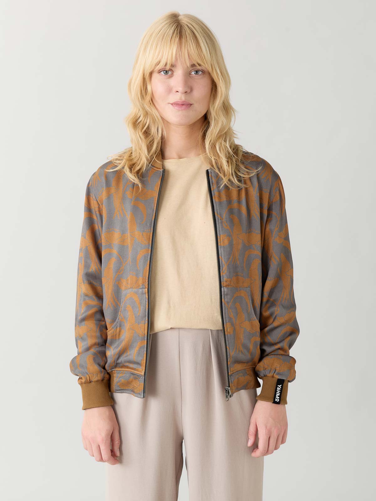 Ruth Wendejacke Nouveau/Pine
