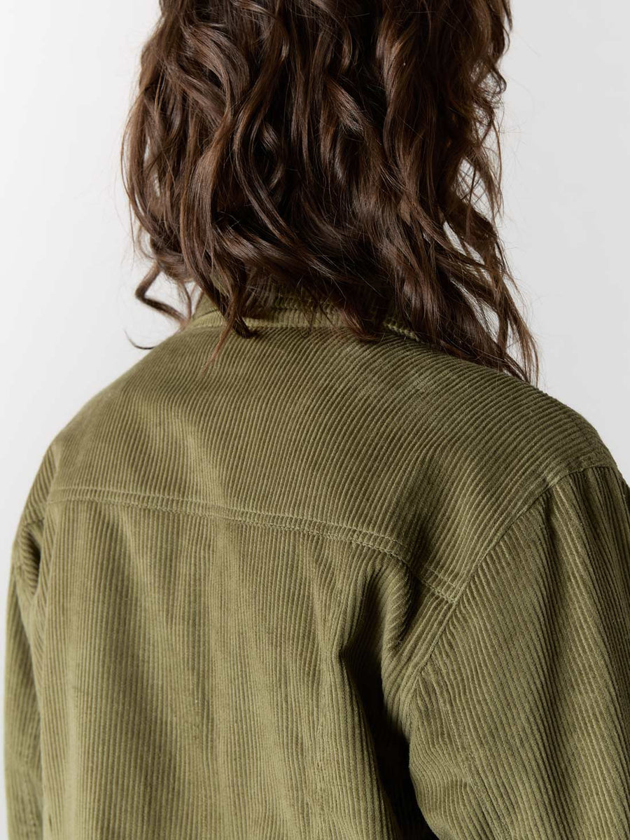 Thea Jacke Oliv