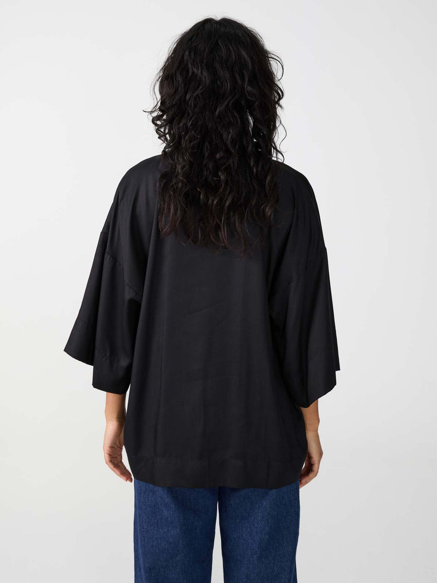 Gerda Kimono Schwarz