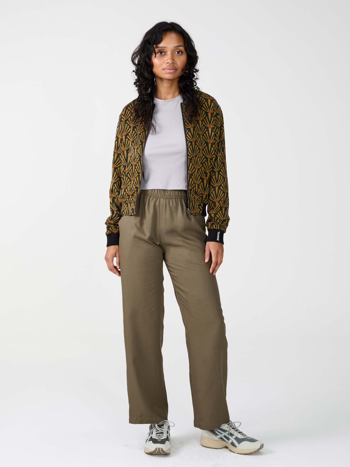 Hilde Hose Oliv
