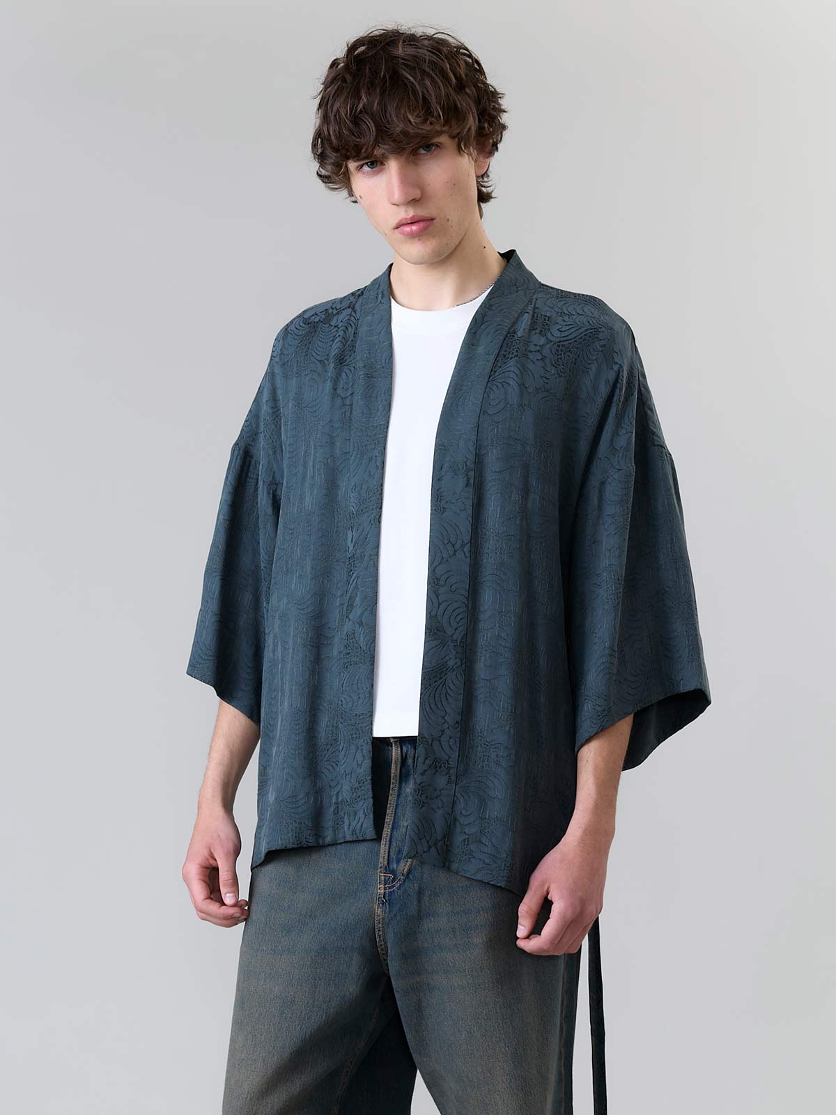 Erich Kimono Eclipse