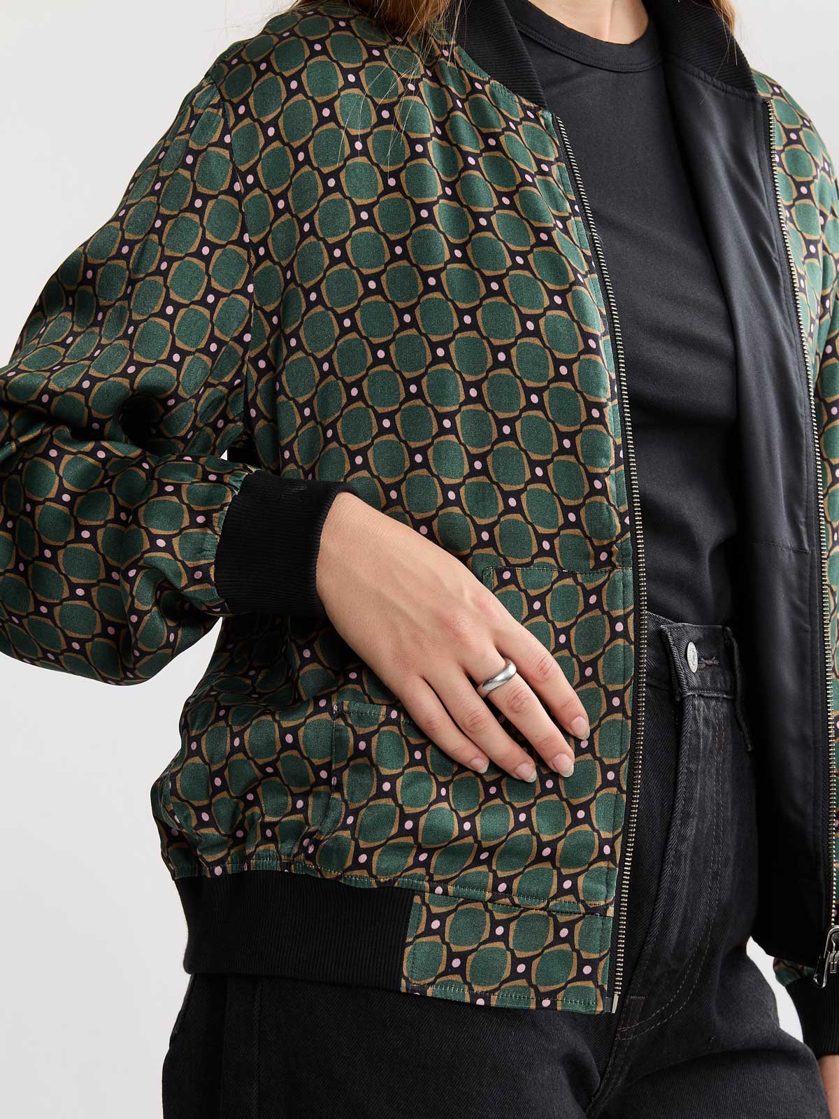 Ruth Wendejacke Emerald/Black
