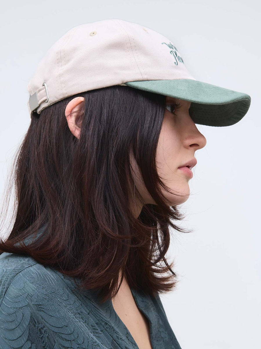Mika Cap Sand
