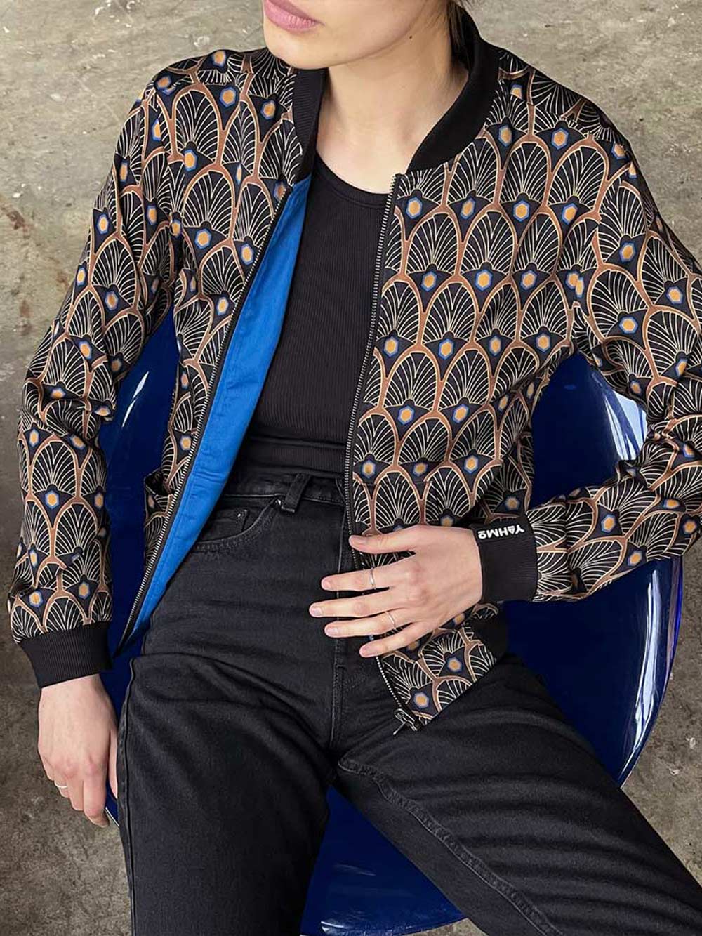 Ruth Wendejacke Metropolis/Blue
