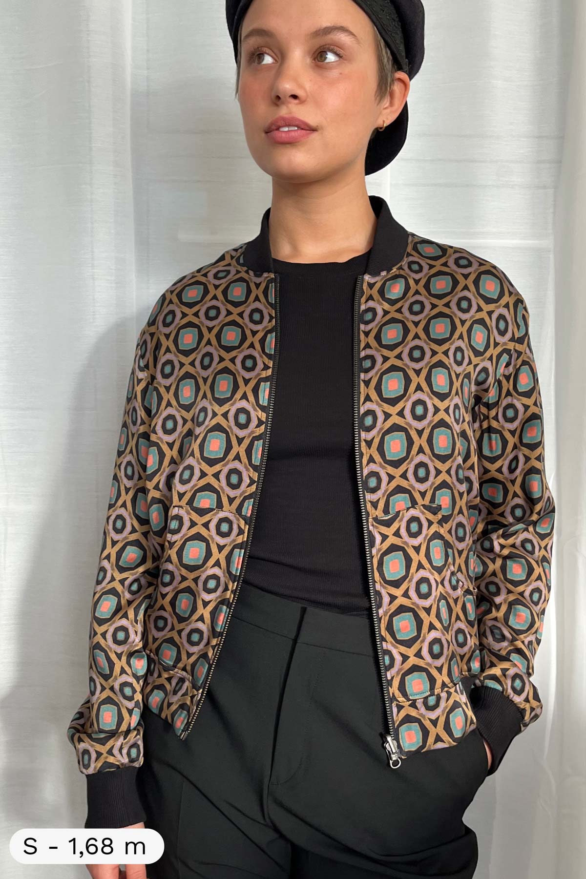 Ruth Wendejacke Kaleidoscope/Black