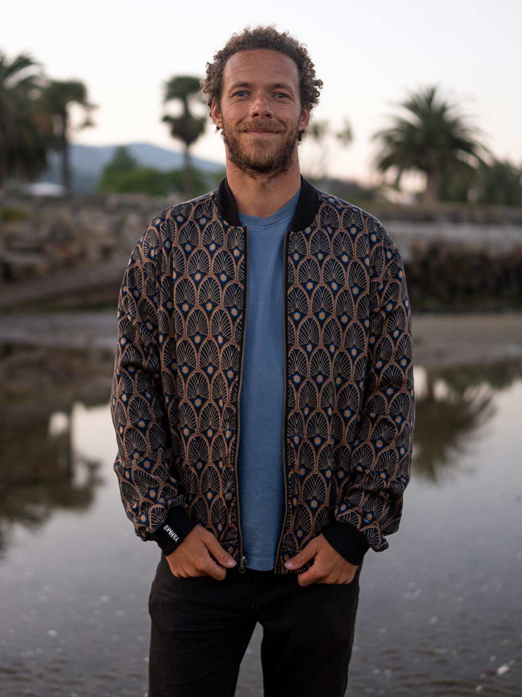 metropolis/black Reversible Bomber Corduroy