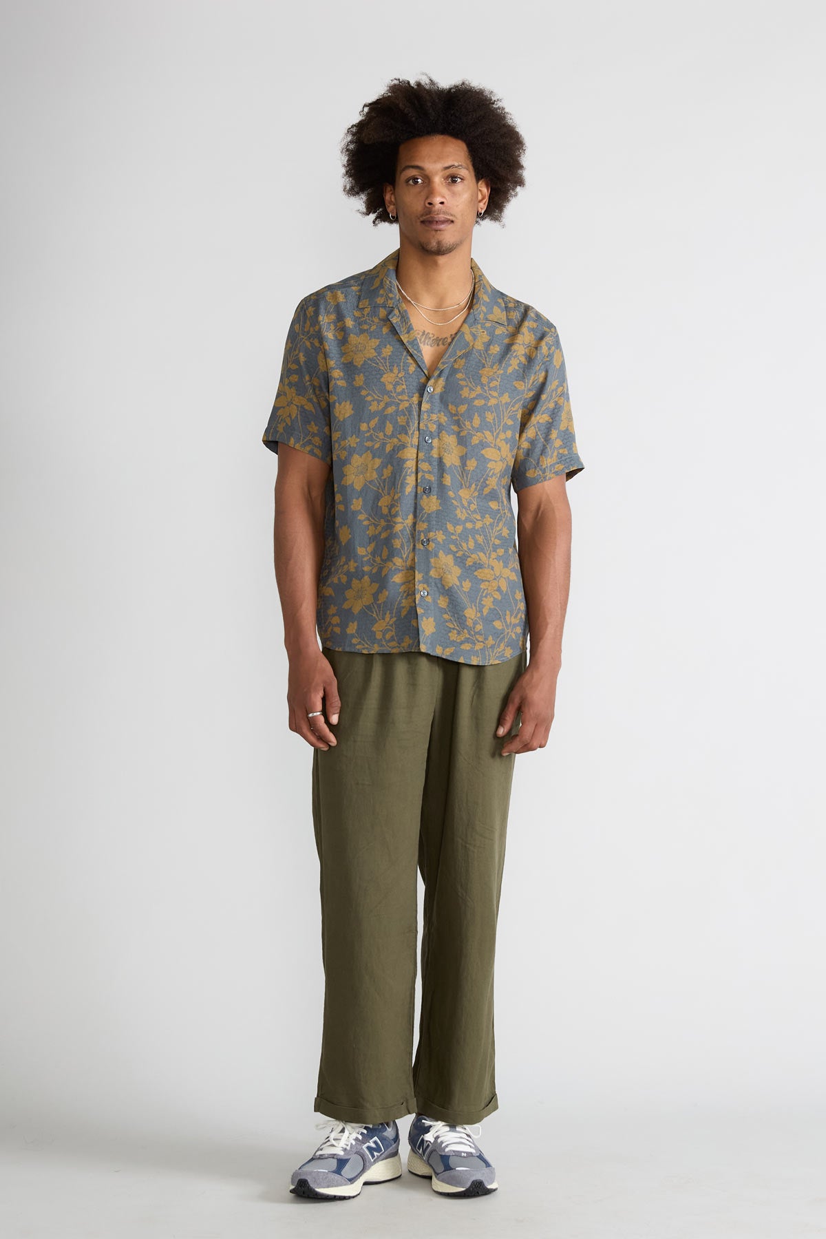 ikebana Bowling Shirt aus Cupro