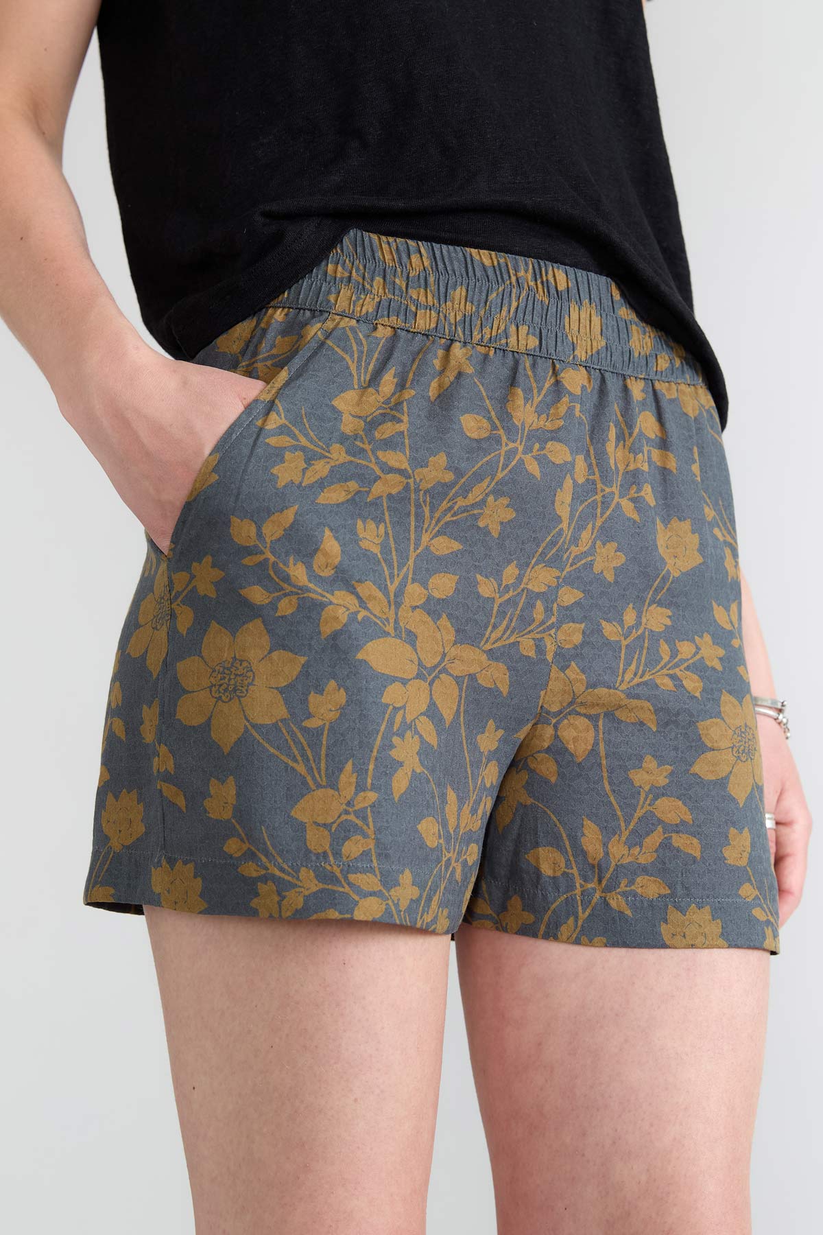 ikebana Lightweight Travel Shorts