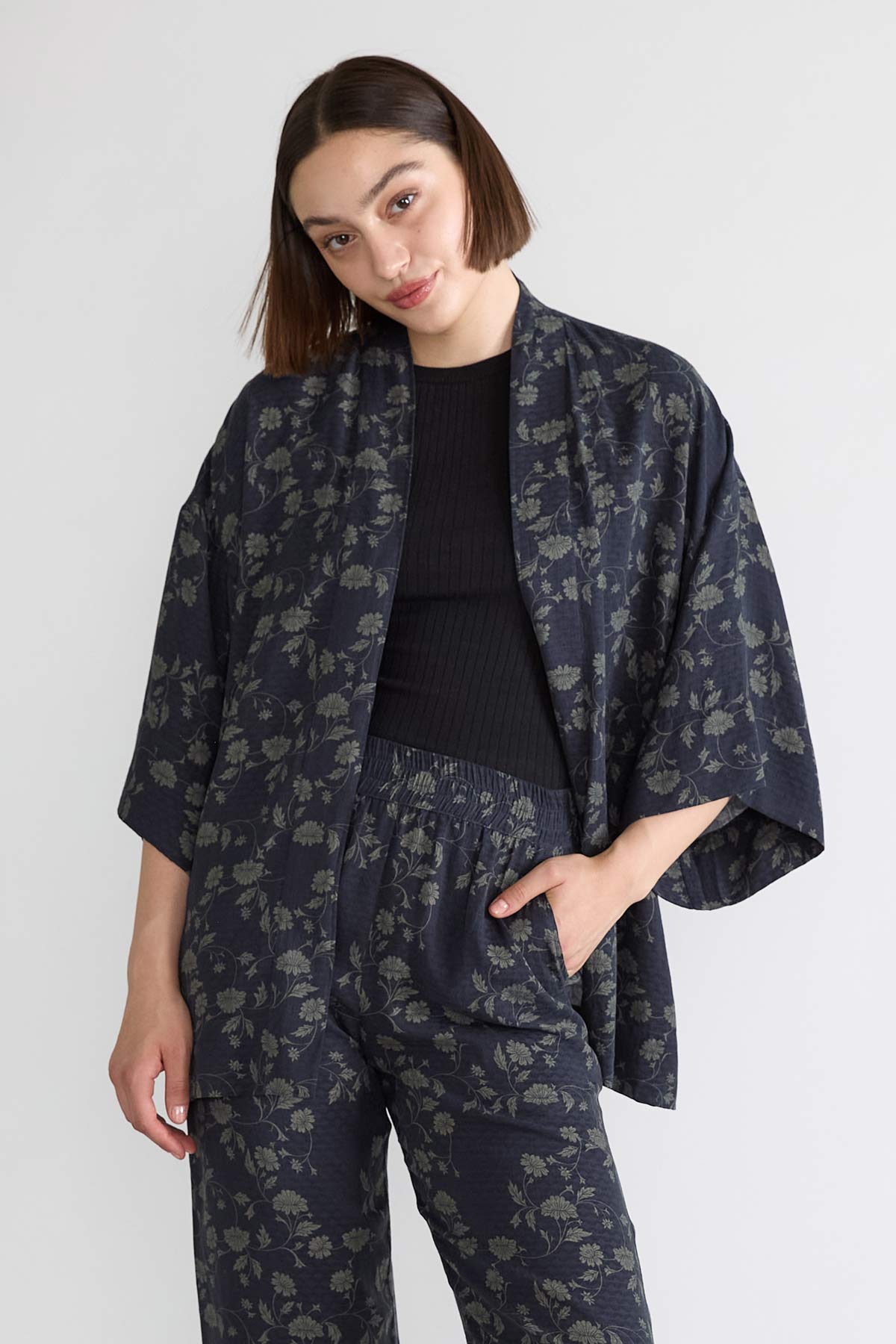 midnight Luxuriöser Alltags-Kimono