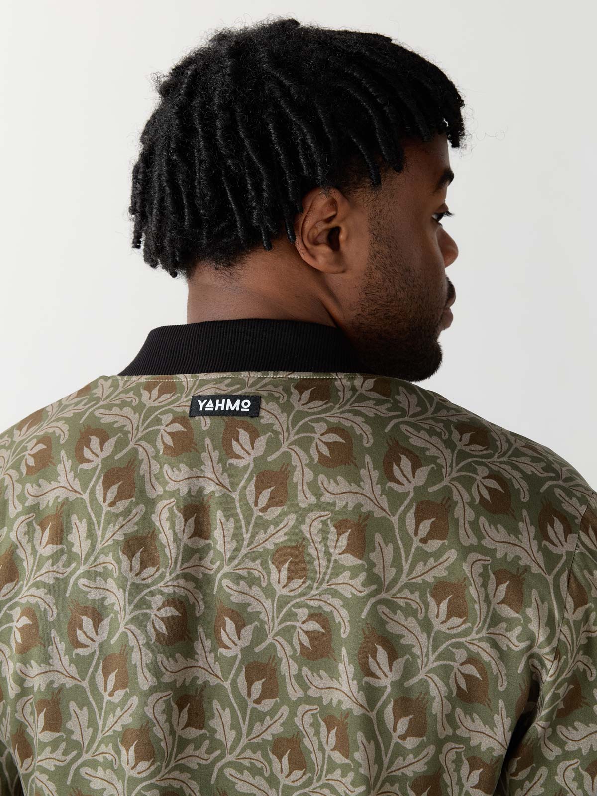 chestnut/black Reversible Bomber