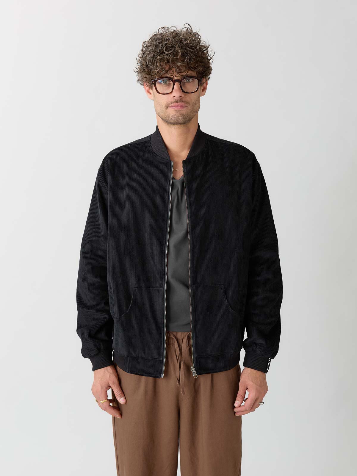 Oskar Wendejacke metropolis/black