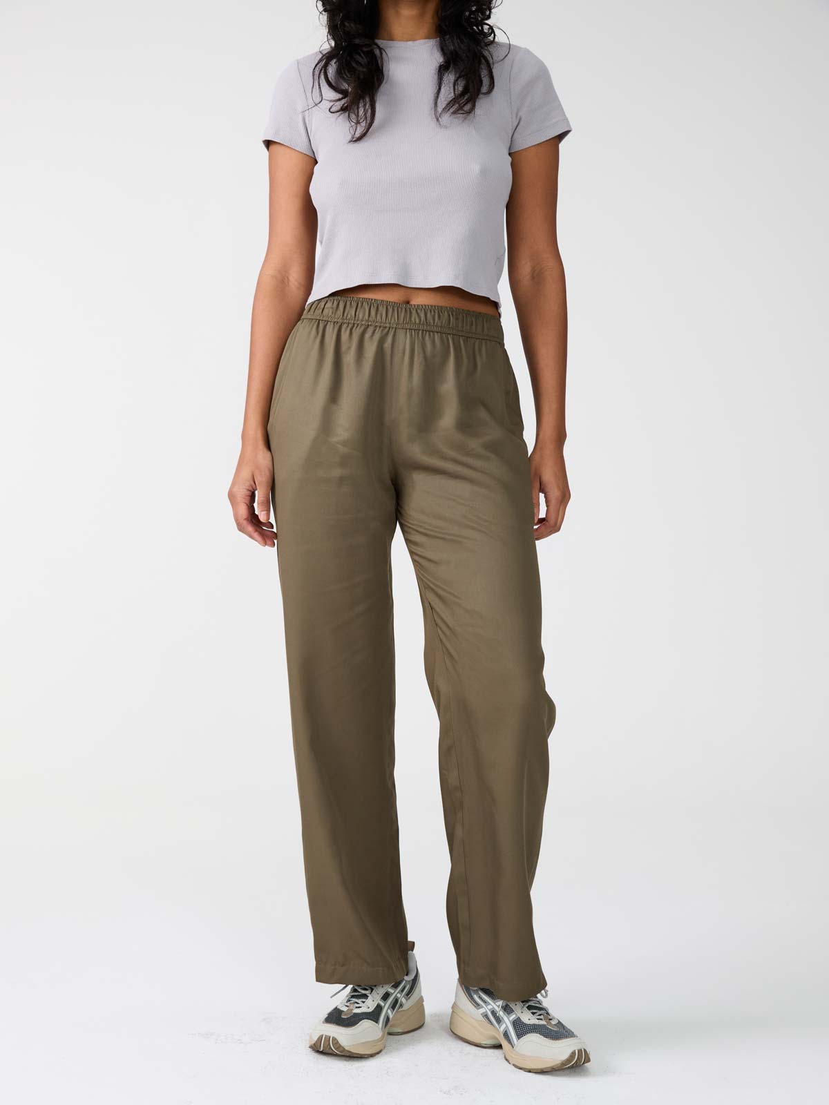 olive Pants made from TENCEL Lyocell