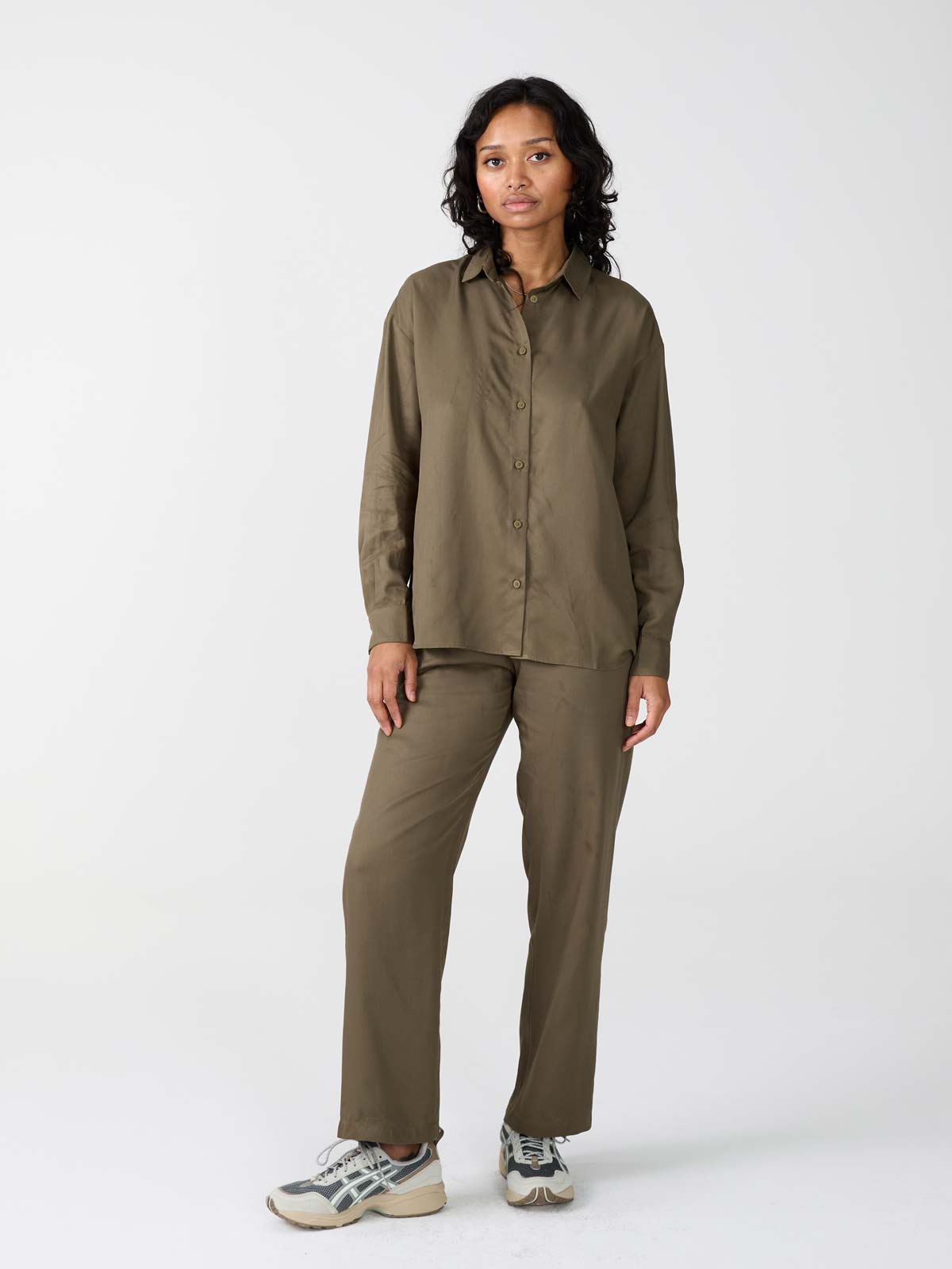 olive Shirt made from TENCEL Lyocell