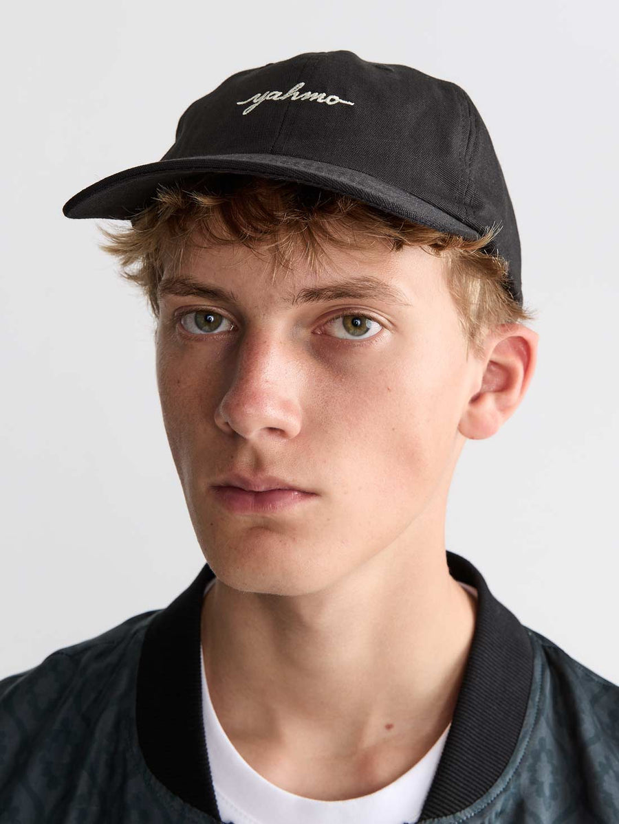 Mika Cap Schwarz